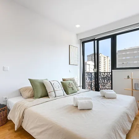 On - Constituicao 1386 Апартаменты Порту